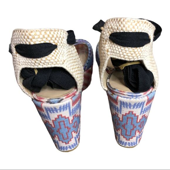 Stuart Weitzman x Theodora & Callum Wedges 10 - Picture 4 of 8